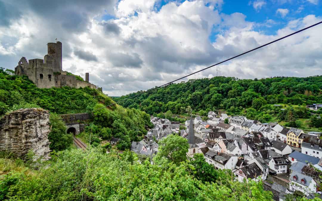 Monreal in the Eifel – Day Trip to the Romantic Eltz Valley