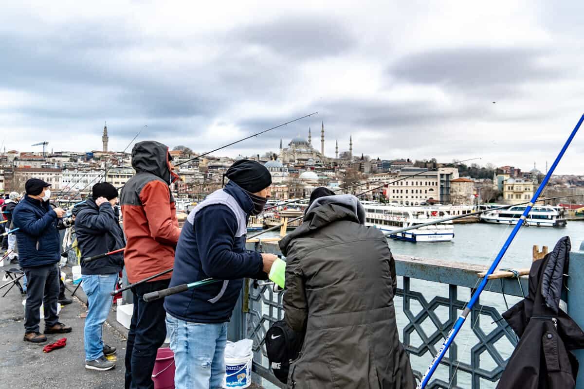 Angler in Istanbul