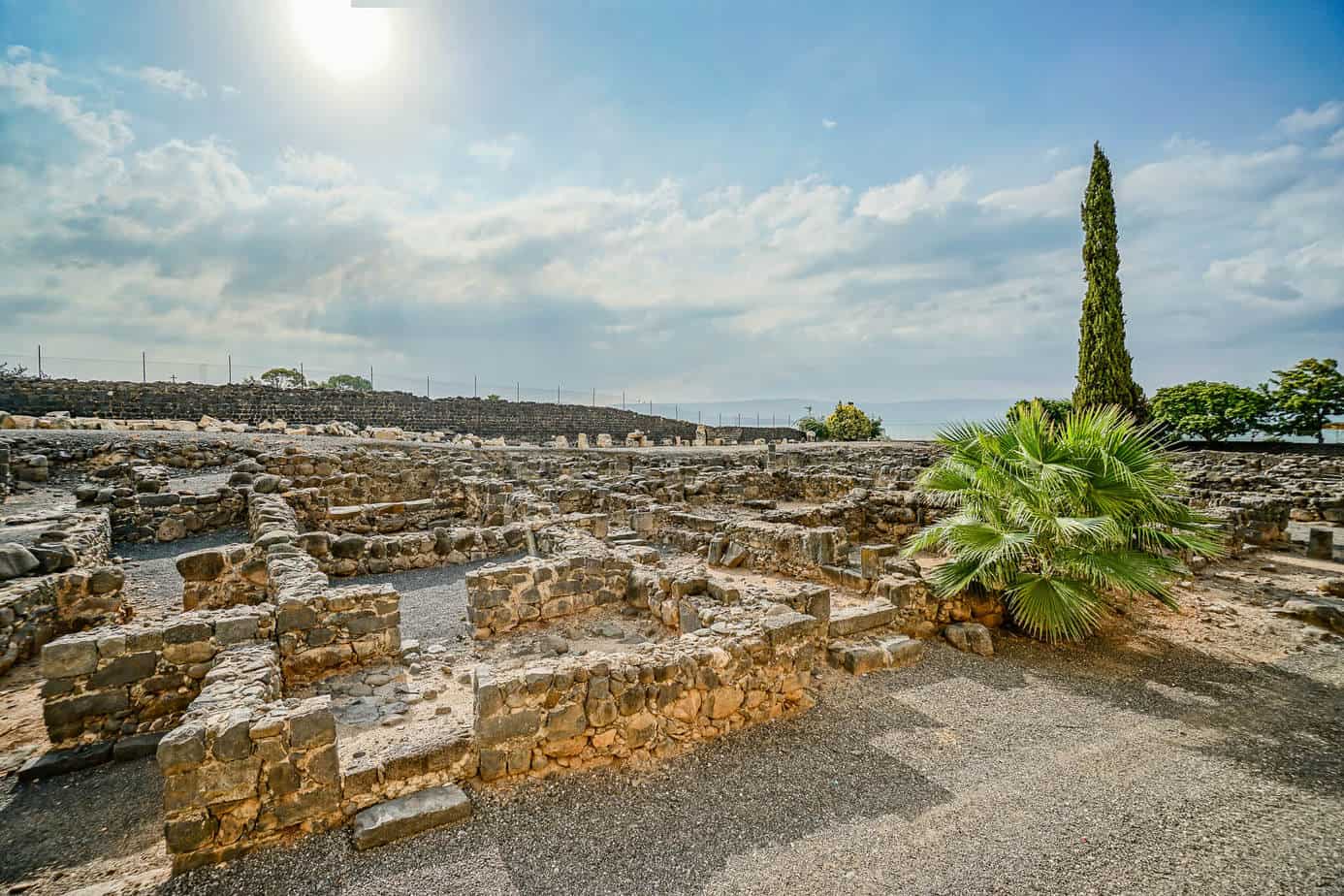 Archäologische Ausgrabungsstätte einer Synagoge