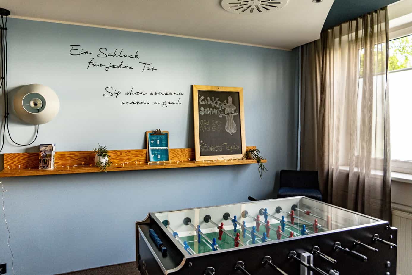 Oder Kicker spielen?