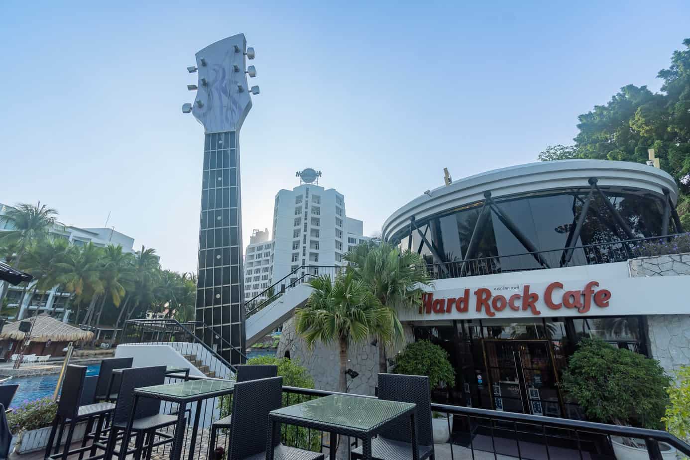 Hard Rock Hotel Pattaya – Übernachten wie ein Rock Star 32 Hard Rock Hotel Pattaya mit Hard Rock Café