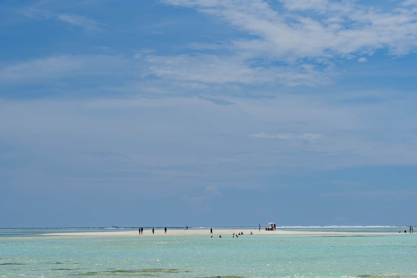 Eine Sandbank auf den Malediven