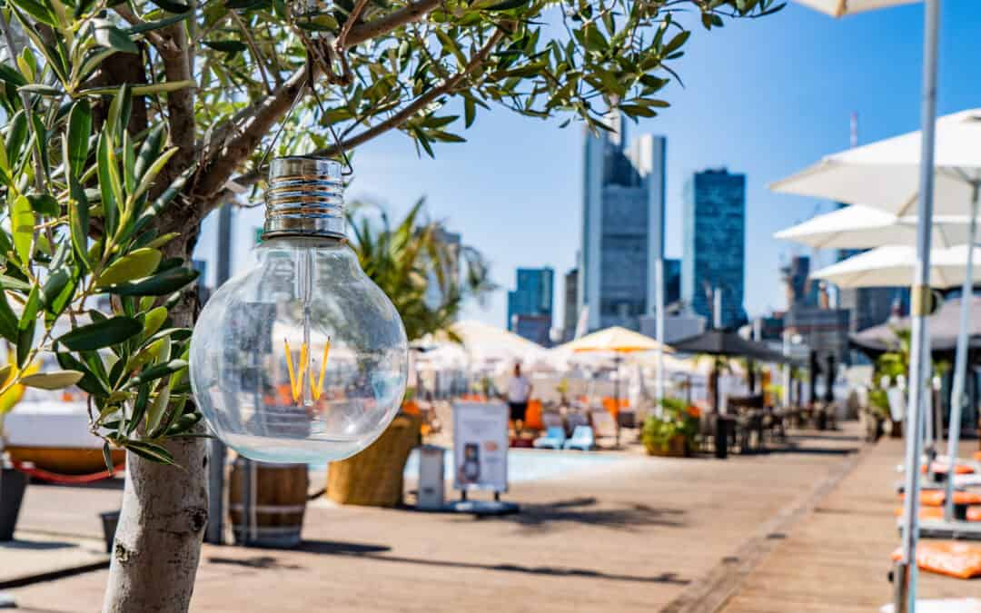 Rooftops in Frankfurt – 15 Bars, Dachterrassen & mehr