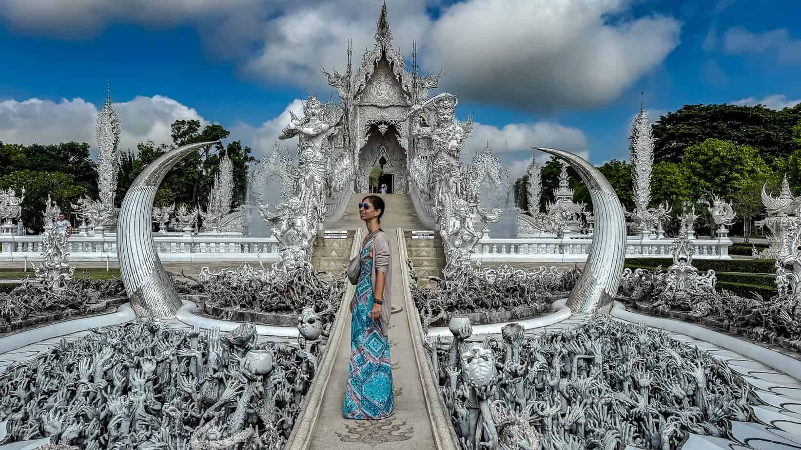 Chiang Rai: White Temple, Geheimtipps & Highlights im Norden Thailands 57 Barbara am White Temple