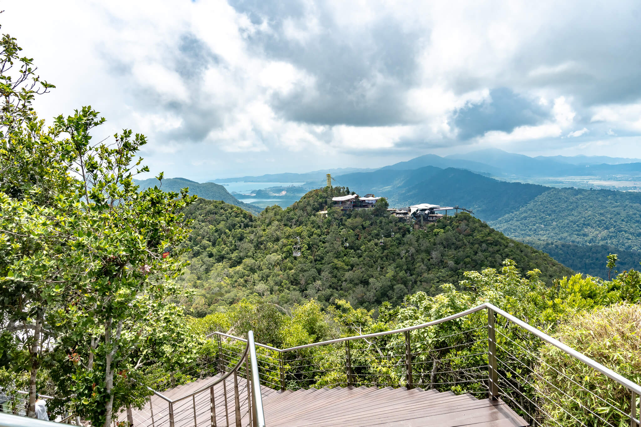Blick auf die Mittelstation