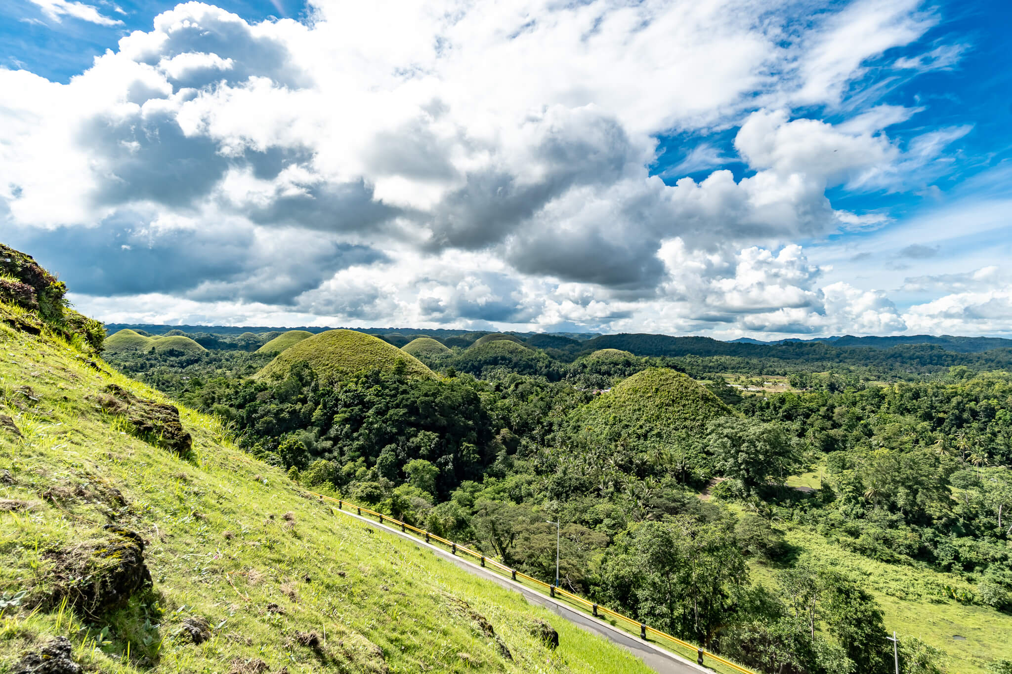 Die Chocolate Hills